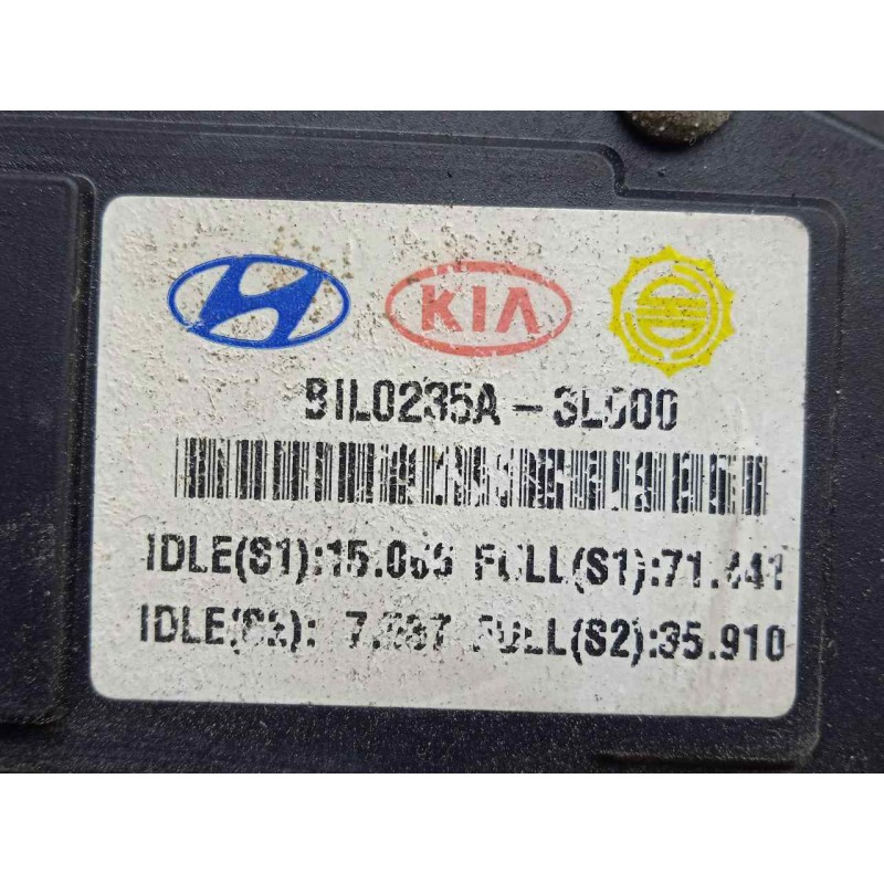 Recambio de potenciometro pedal para hyundai sonata (nf) 2.0 crdi cat referencia OEM IAM 327263L200 6.PINES 