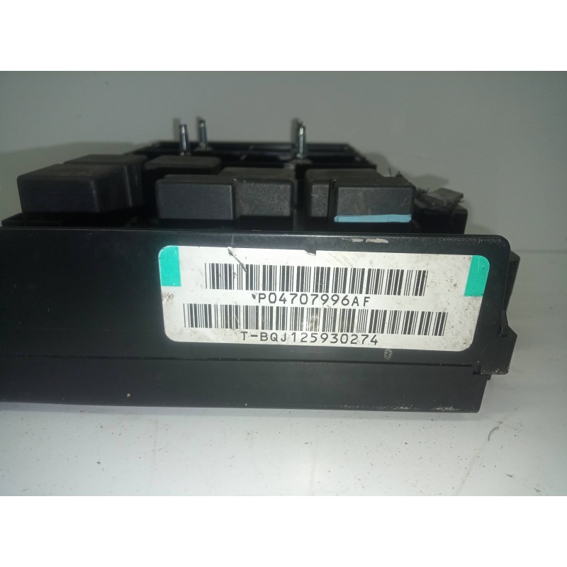 Recambio de caja reles / fusibles para chrysler voyager (gs) 2.5 turbodiesel referencia OEM IAM P04707996AF  