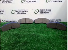 Recambio de pastillas frenos delanteras para kia pregio 2.7 diesel referencia OEM IAM 0K75B3328Z NUEVO DE LA KIA