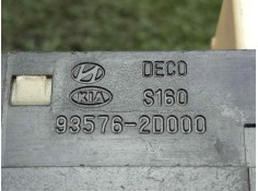 Recambio de mando elevalunas trasero derecho para hyundai elantra (xd) 2.0 crdi referencia OEM IAM 935762D000   2