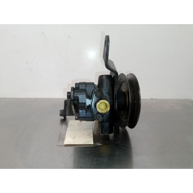 Recambio de bomba direccion para nissan almera (n15) 2.0 diesel referencia OEM IAM 85113042  0M900