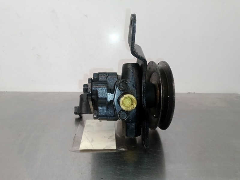 Recambio de bomba direccion para nissan almera (n15) 2.0 diesel referencia OEM IAM 85113042  0M900