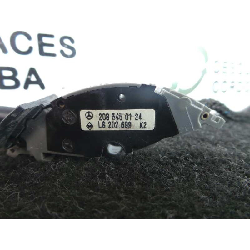 Recambio de mando volante para mercedes-benz clase c (w203) berlina referencia OEM IAM 2085450124 VELOCIDAD.CRUCERO 