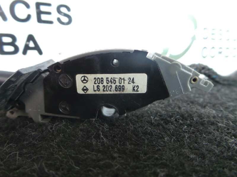 Recambio de mando volante para mercedes-benz clase c (w203) berlina referencia OEM IAM 2085450124 VELOCIDAD.CRUCERO 