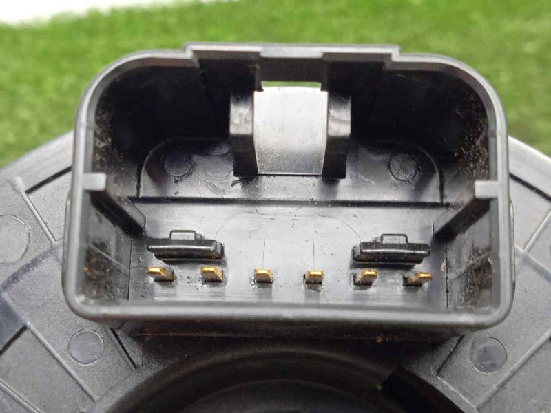 Recambio de anillo airbag para seat ibiza (6l1) 1.4 16v referencia OEM IAM 18588219-283396  CON.TARA