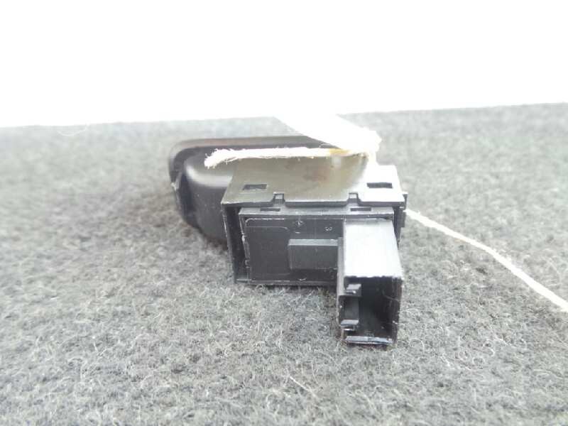 Recambio de mando elevalunas trasero izquierdo para volkswagen polo (6r1) 1.4 fsi referencia OEM IAM 6R0867255B  