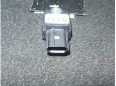 Recambio de sensor para toyota auris 1.4 turbodiesel cat referencia OEM IAM 3452040275-8983102130 SENSOR IMPACTO LATERAL TRW