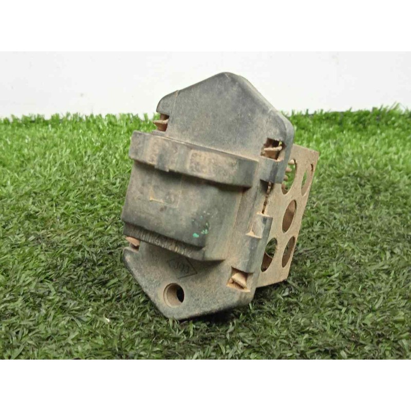 Recambio de resistencia electroventilador para renault kangoo 1.5 dci diesel referencia OEM IAM 7700432632 2.PINES 