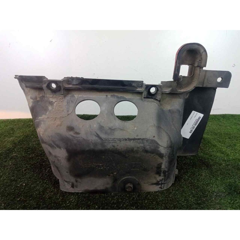 Recambio de estribo para isuzu n-series npr / nqr 4.8 referencia OEM IAM 8978920721 CON.TARAS ESCALON IZQUIERDO