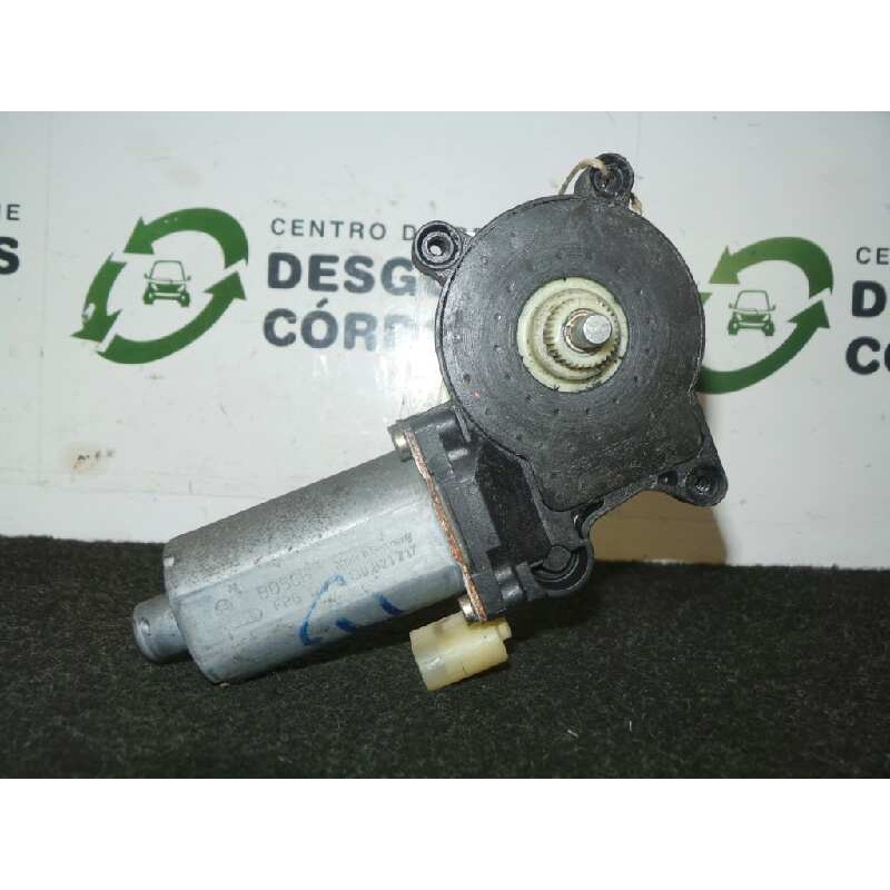 Recambio de motor elevalunas trasero derecho para bmw x5 (e53) 3.0 24v cat referencia OEM IAM 676283620640-0130821717  BOSCH