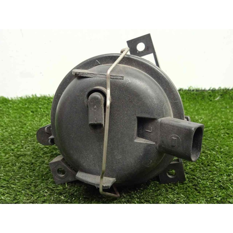 Recambio de faro antiniebla izquierdo para volkswagen polo (9n1) 1.2 12v referencia OEM IAM   