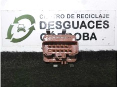 Recambio de mando elevalunas delantero izquierdo para renault scenic ii 1.9 dci diesel referencia OEM IAM  CONECTOR.GRIS  2