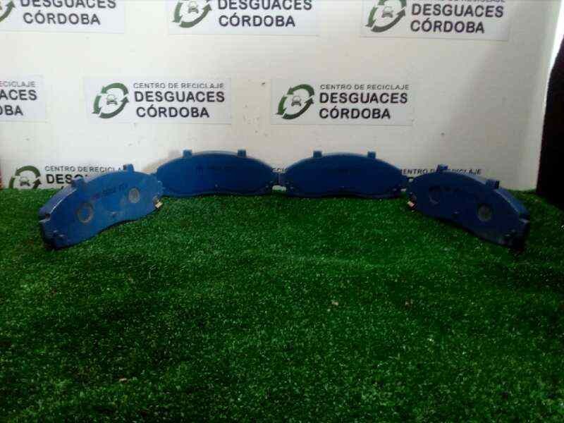 Recambio de pastillas frenos delanteras para kia pregio 2.7 diesel referencia OEM IAM 0K72A3328Z NUEVO DE LA KIA