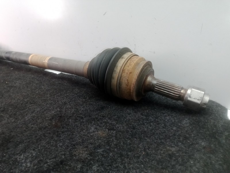 Recambio de transmision delantera derecha para peugeot 208 1.2 12v vti referencia OEM IAM 9803959680-1696780  