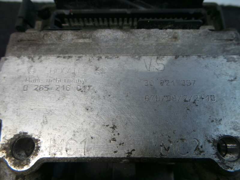 Recambio de abs para volvo v40 familiar 1.8 16v referencia OEM IAM 0265216017-30821397-0273004125 BOSCH 