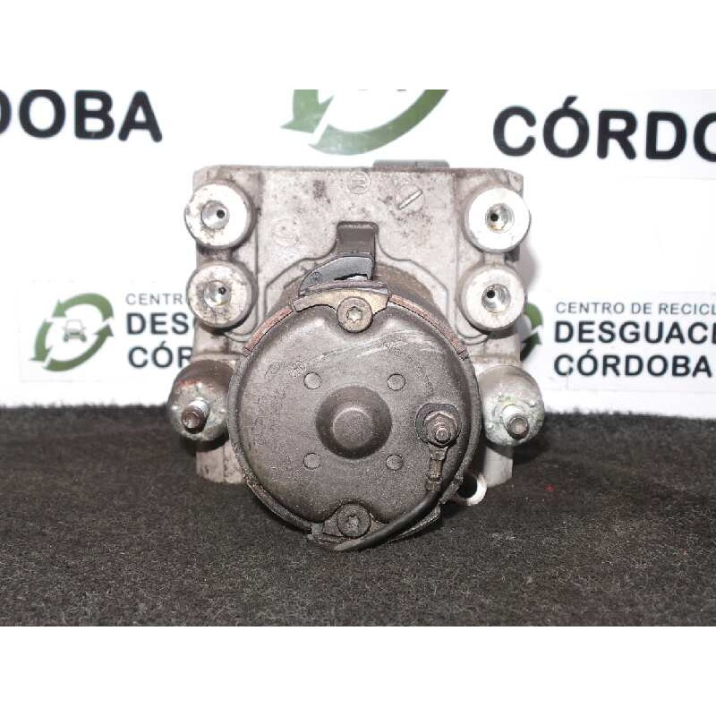 Recambio de abs para volvo v40 familiar 1.8 16v referencia OEM IAM 0265216017-30821397-0273004125 BOSCH 