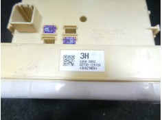 Recambio de caja reles / fusibles para toyota auris 1.4 turbodiesel cat referencia OEM IAM 63580950-8273012X70A-3HA21WB6-8922102 2