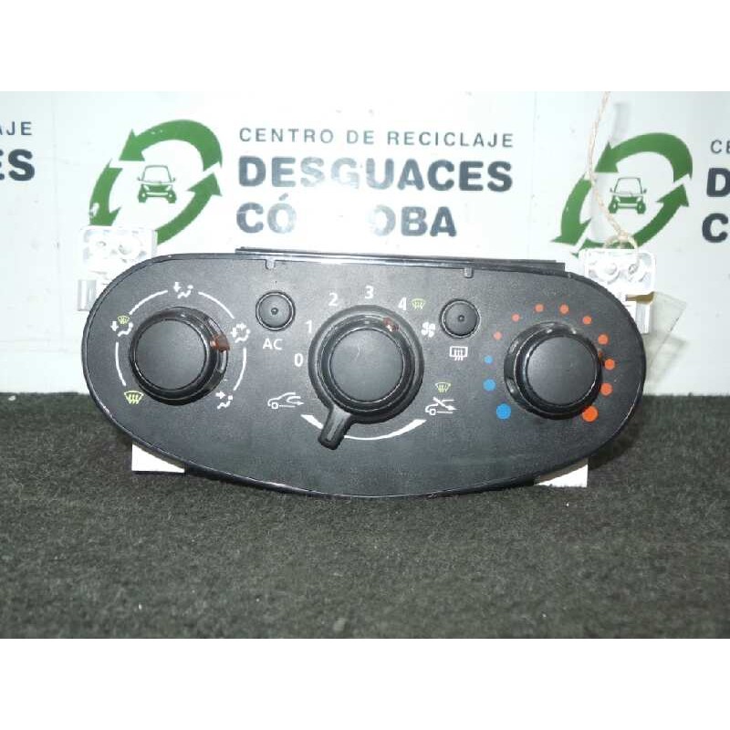 Recambio de mando calefaccion / aire acondicionado para dacia sandero 0.9 tce cat referencia OEM IAM T1019674J-A131115AL  