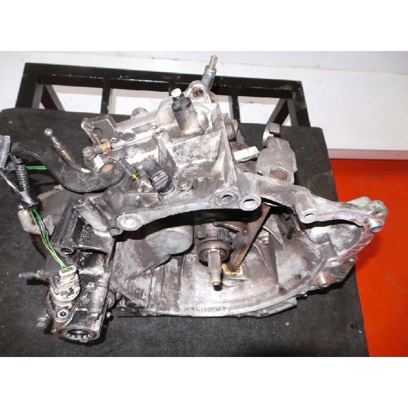 Recambio de caja cambios para peugeot partner (s1) 1.9 diesel referencia OEM IAM 20TE49-4052088A MANUAL 5 VELOCIDADES