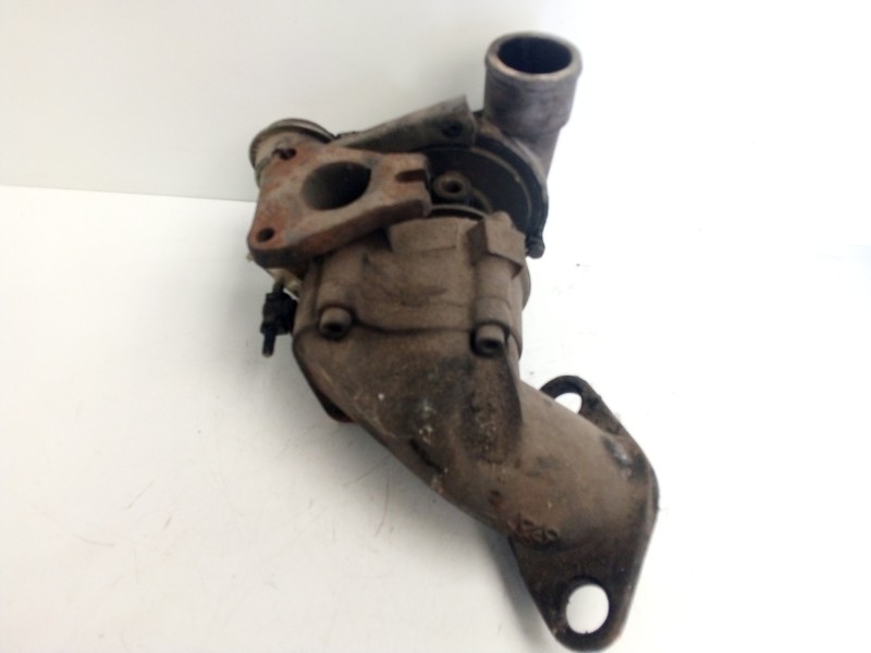 Recambio de turbocompresor para citroën xsara berlina 1.9 turbodiesel referencia OEM IAM K03352206  