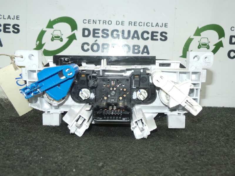 Recambio de mando calefaccion / aire acondicionado para dacia sandero 0.9 tce cat referencia OEM IAM T1019674J-A131115AL  