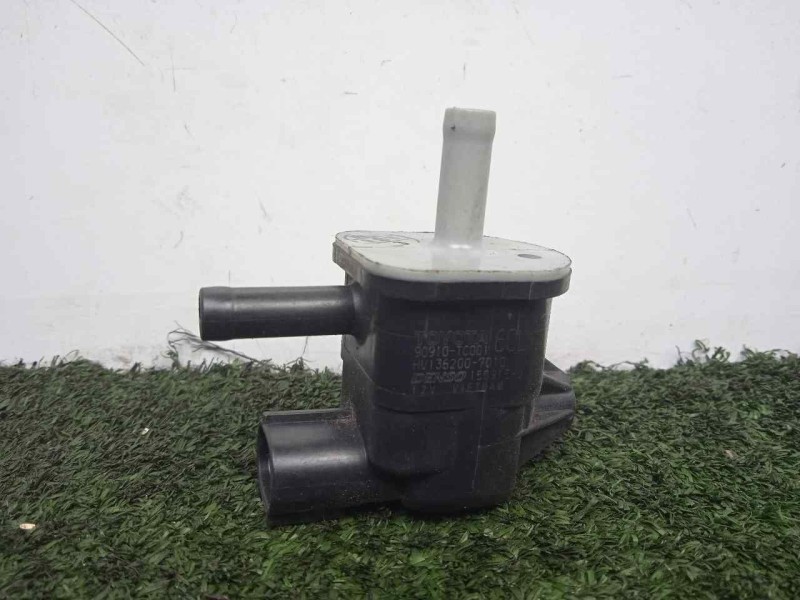 Recambio de valvula de vacio para toyota yaris 1.5 16v cat (híbrido) referencia OEM IAM 90910TC001-HV1362007010  