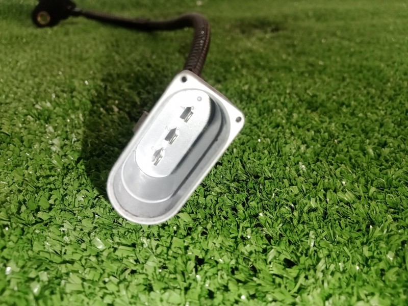 Recambio de sensor para volkswagen jetta (1k2) 1.9 tdi referencia OEM IAM  3.PINES 