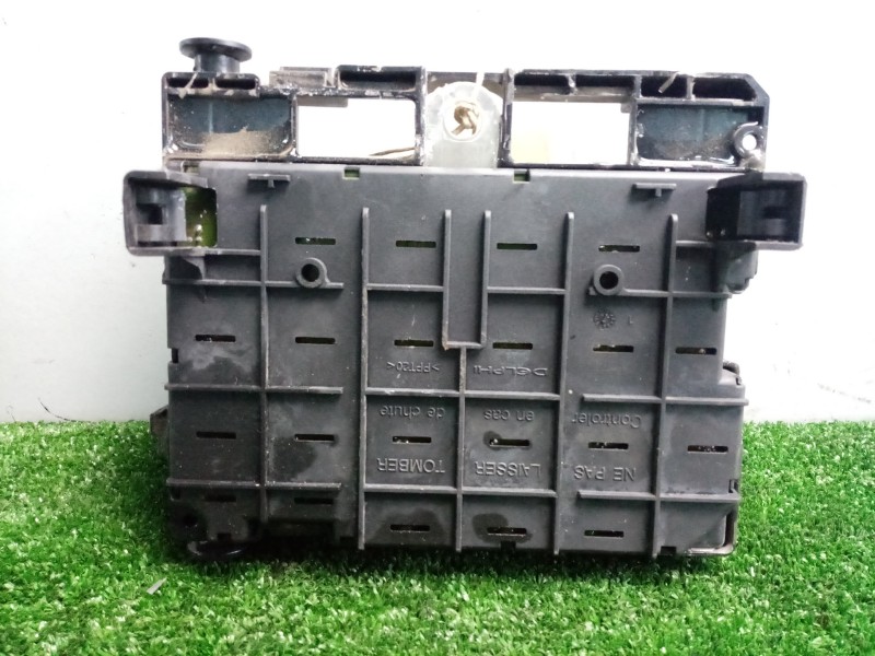 Recambio de centralita check control para peugeot 206 berlina 1.4 hdi referencia OEM IAM 9650664180-9650664180-42956559 BSMB2 