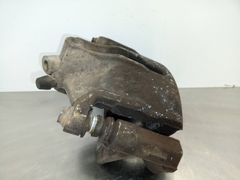 Recambio de pinza freno delantera derecha para ford mondeo berlina (ge) 2.0 tdci td cat referencia OEM IAM A0204Y01129-57 BOSCH 