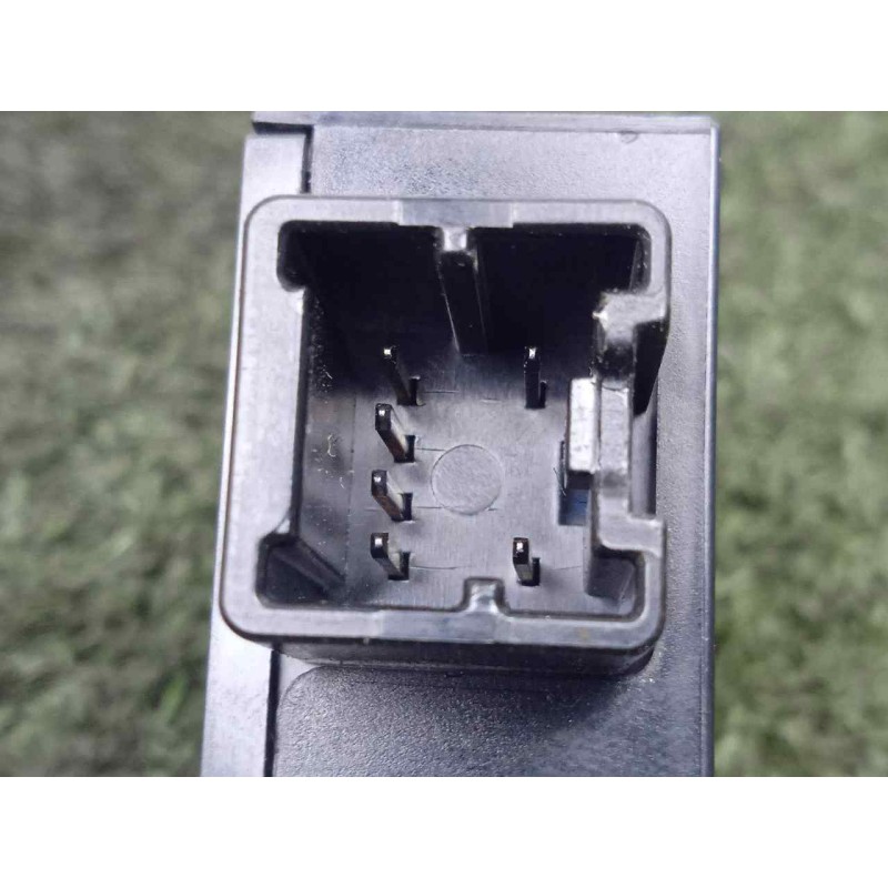 Recambio de interruptor para subaru impreza g12 2.0 cat referencia OEM IAM 83002AG490  