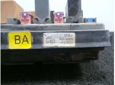 Recambio de caja reles / fusibles para opel antara 2.0 cdti cat (z 20 dmh / llw) referencia OEM IAM AK3065-C105  TYCO 2