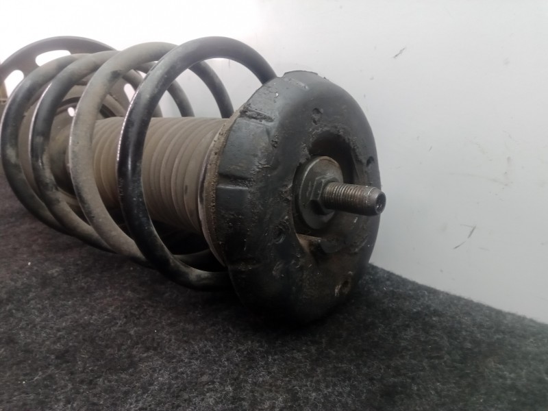 Recambio de amortiguador delantero izquierdo para peugeot 208 1.2 12v vti referencia OEM IAM 98048311280  