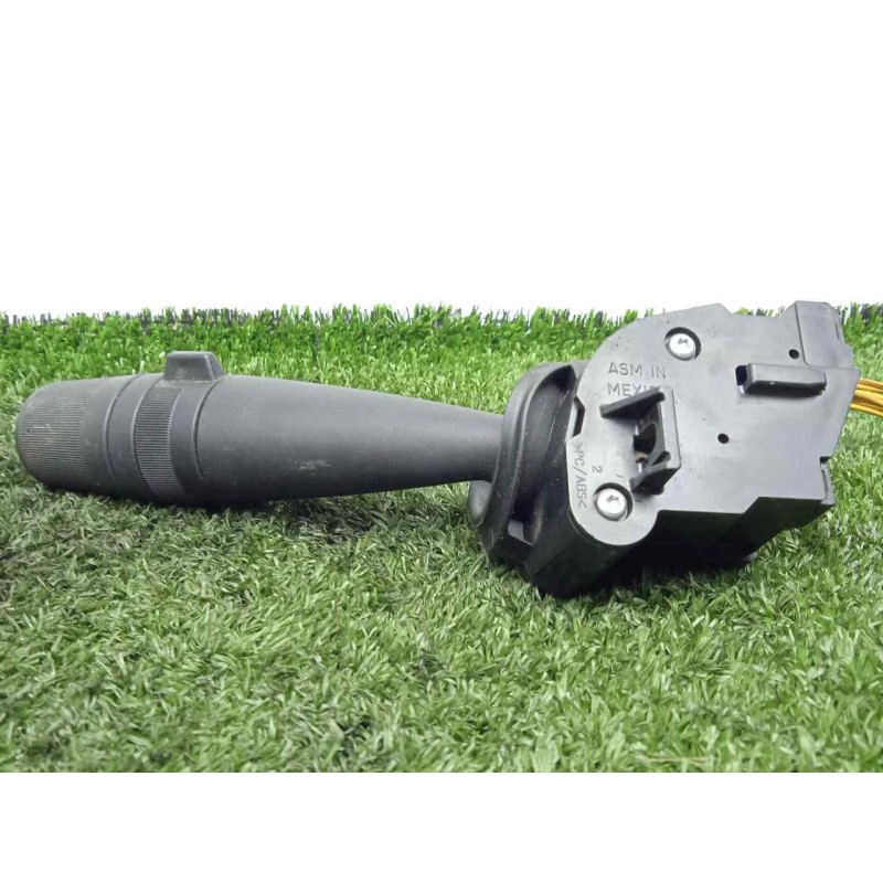 Recambio de mando limpia para jeep patriot 2.0 crd cat referencia OEM IAM 214867203-12872  