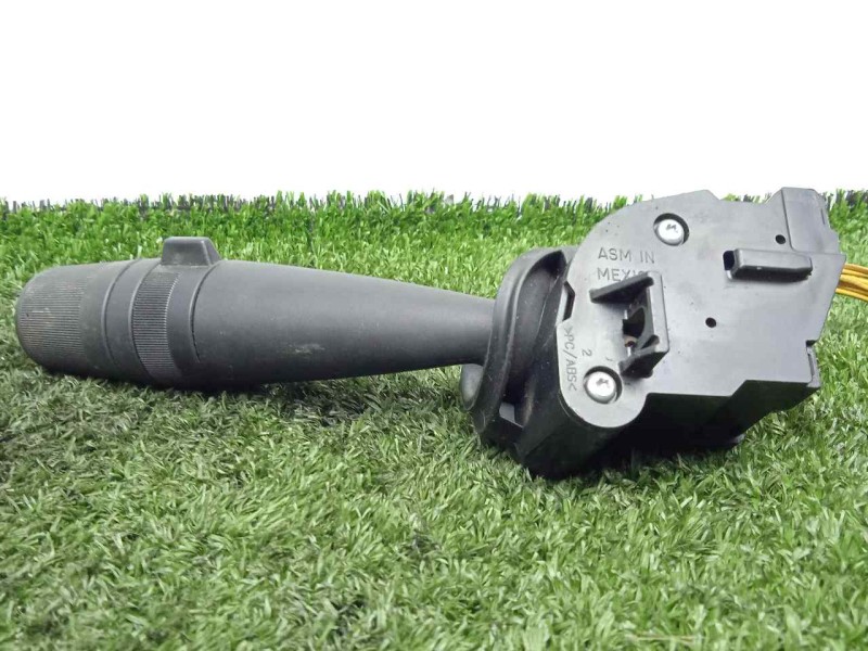 Recambio de mando limpia para jeep patriot 2.0 crd cat referencia OEM IAM 214867203-12872  