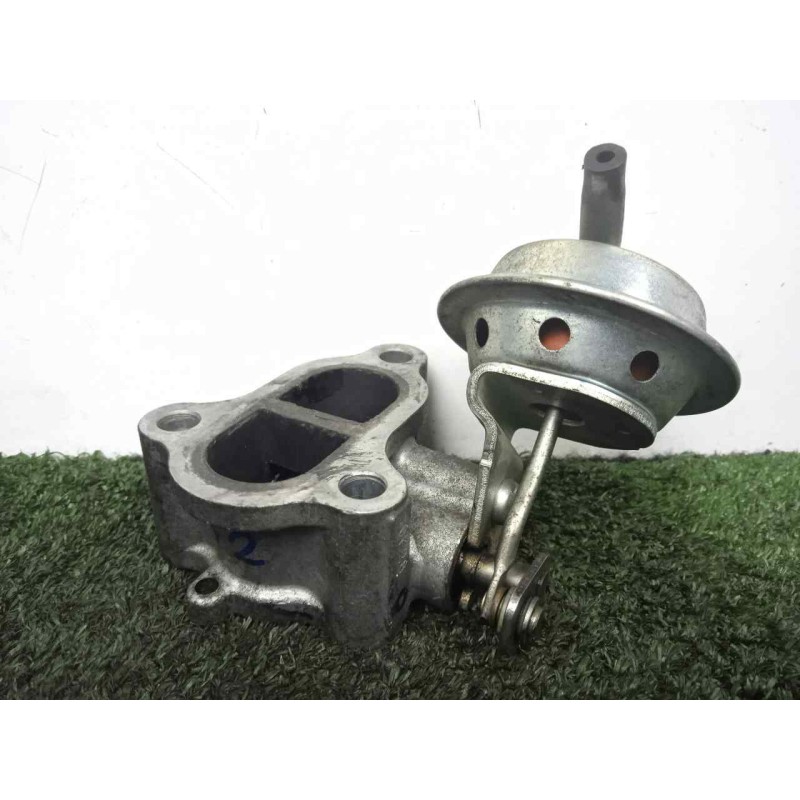 Recambio de valvula egr para toyota auris 1.4 turbodiesel cat referencia OEM IAM 2563033010  