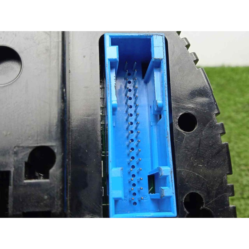 Recambio de cuadro instrumentos para audi a4 avant (8e) 2.0 tdi referencia OEM IAM 0263626226-8E0920932K  