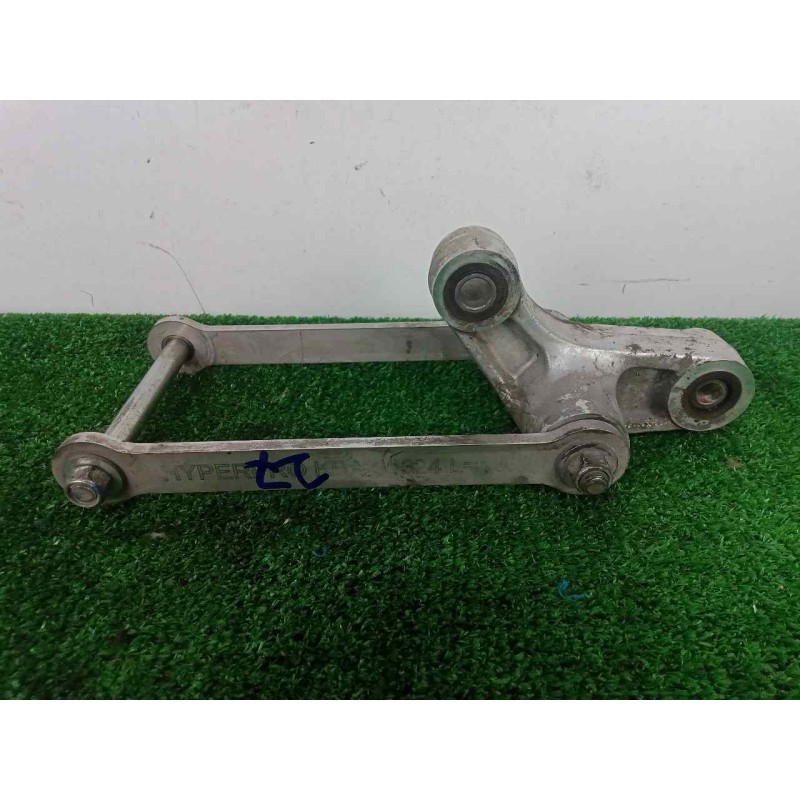 Recambio de rotula suspension para yamaha fjr 1300 referencia OEM IAM 5JW2217A00 BIELETAS DE SUSPENSION TRASERAS 