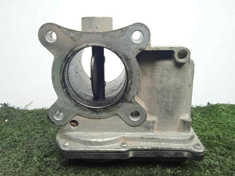 Recambio de caja mariposa para toyota auris 1.4 turbodiesel cat referencia OEM IAM 261000N030-148007M27  