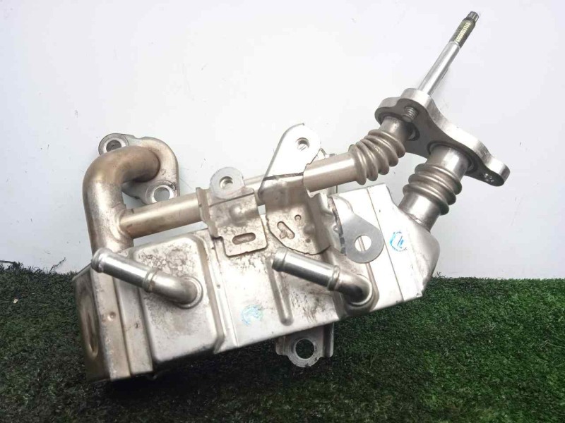Recambio de enfriador gases egr para toyota auris 1.4 turbodiesel cat referencia OEM IAM 2560133070-13064200003  