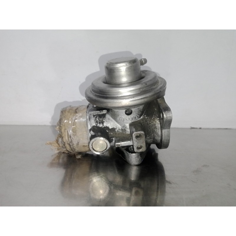 Recambio de valvula egr para seat ibiza (6k1) 1.9 tdi referencia OEM IAM 038131501E-038129637B WAHLER 