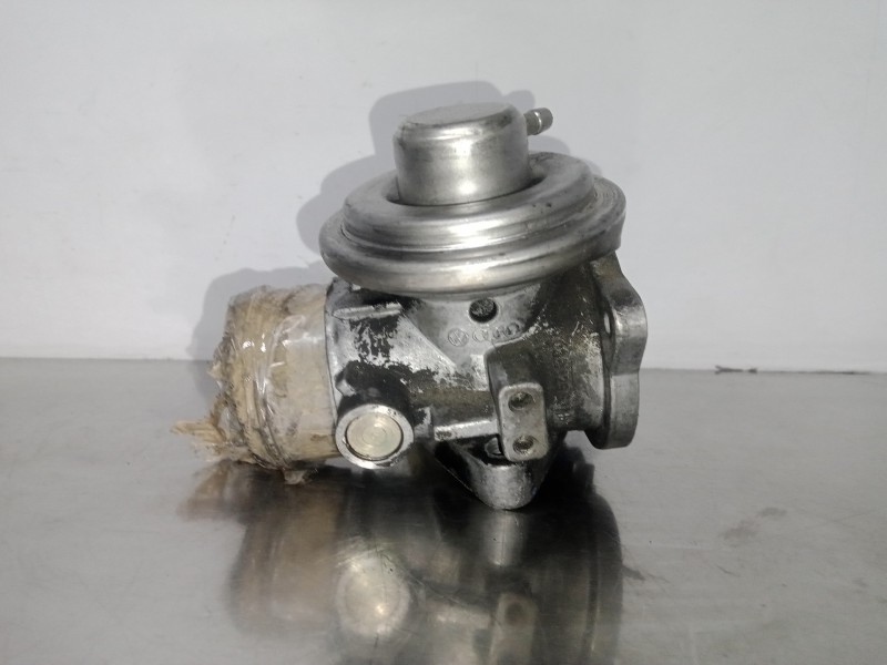 Recambio de valvula egr para seat ibiza (6k1) 1.9 tdi referencia OEM IAM 038131501E-038129637B WAHLER 