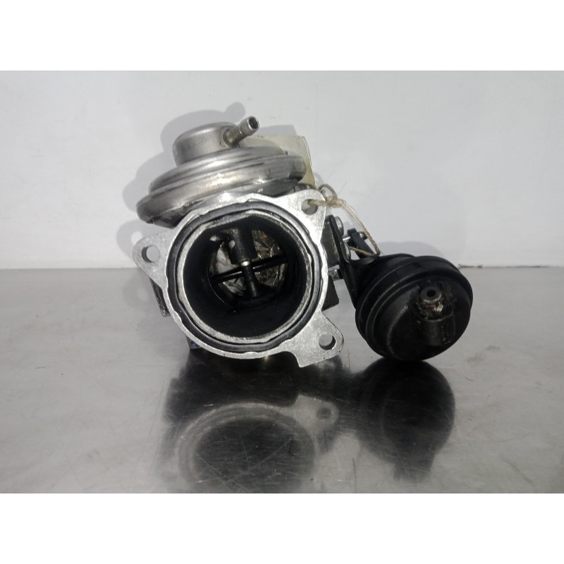 Recambio de valvula egr para seat ibiza (6k1) 1.9 tdi referencia OEM IAM 038131501E-038129637B WAHLER 