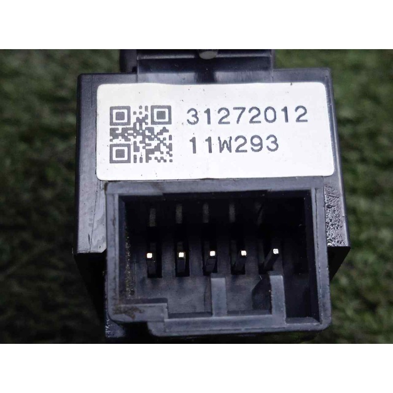 Recambio de mando elevalunas delantero derecho para volvo xc60 2.0 diesel cat referencia OEM IAM 31272012  