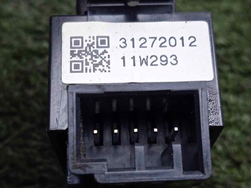 Recambio de mando elevalunas delantero derecho para volvo xc60 2.0 diesel cat referencia OEM IAM 31272012  