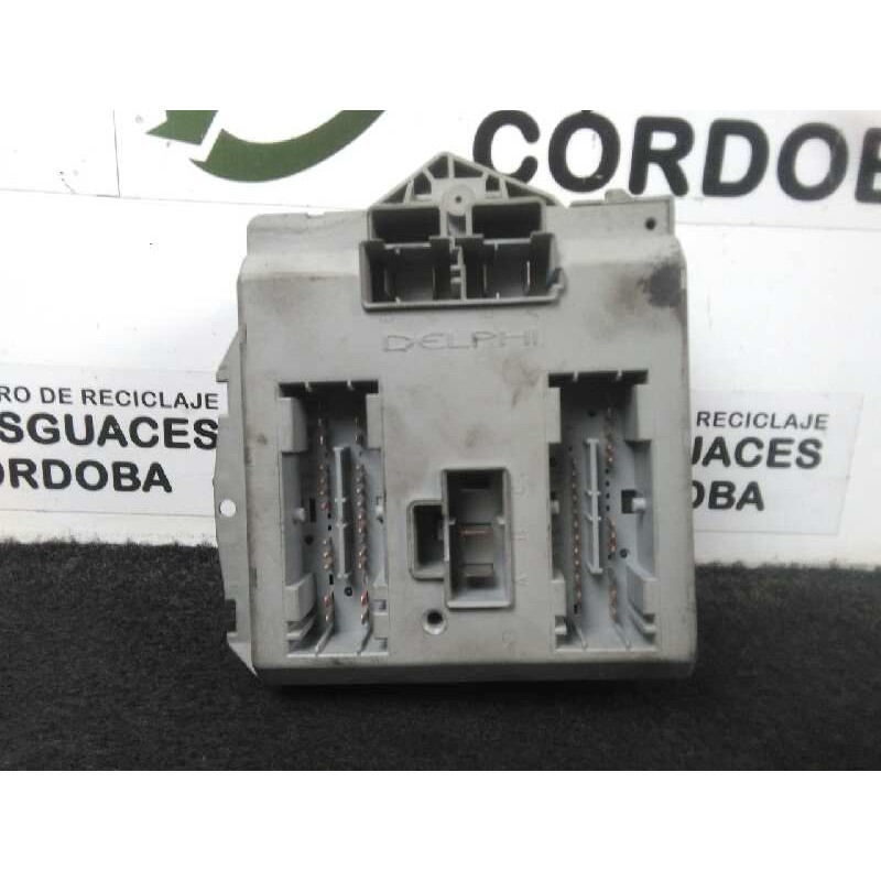 Recambio de caja reles / fusibles para fiat doblo (119) 1.9 diesel cat referencia OEM IAM 51756263 DELPHI 