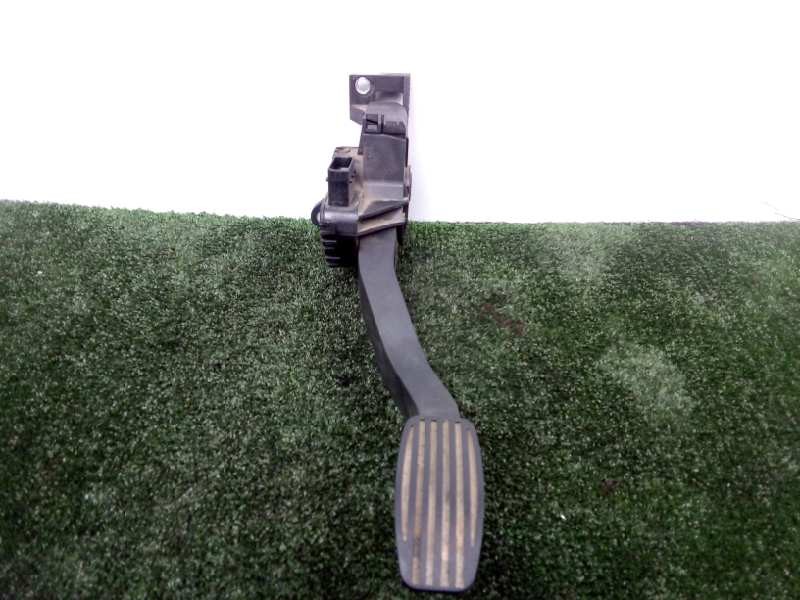 Recambio de potenciometro pedal para iveco daily pr 2.3 diesel cat referencia OEM IAM 5801333490 6.PINES 