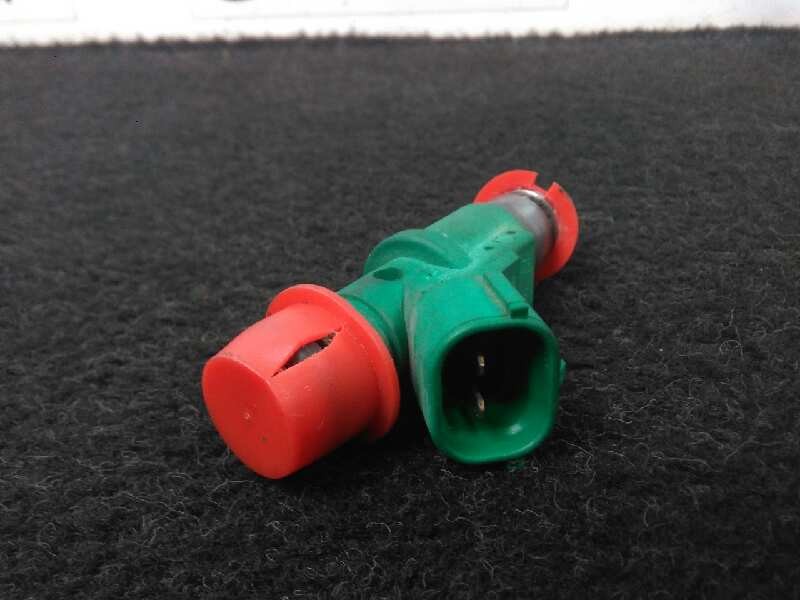 Recambio de inyector para peugeot 206 berlina 1.4 referencia OEM IAM 5013  