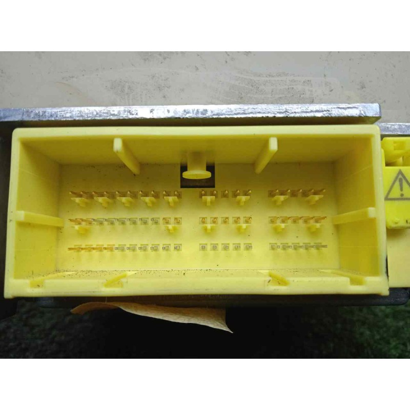Recambio de centralita airbag para toyota auris 1.4 turbodiesel cat referencia OEM IAM 222814101-891700W330  