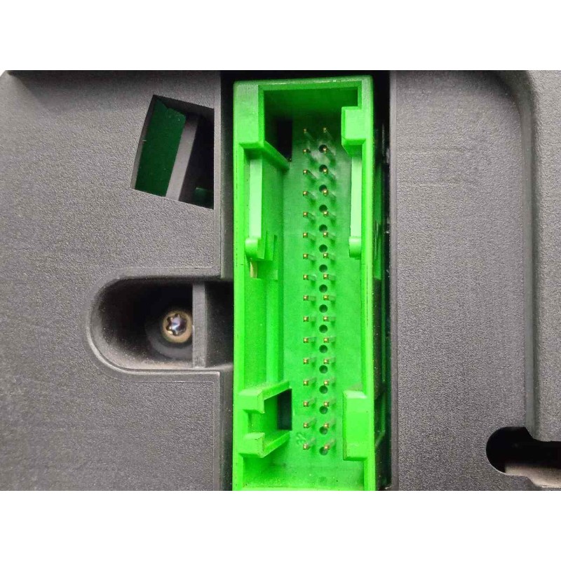 Recambio de cuadro instrumentos para audi allroad quattro (4b5) 2.5 v6 24v tdi referencia OEM IAM 110080128004-4B0920933M-AUZ7Z0