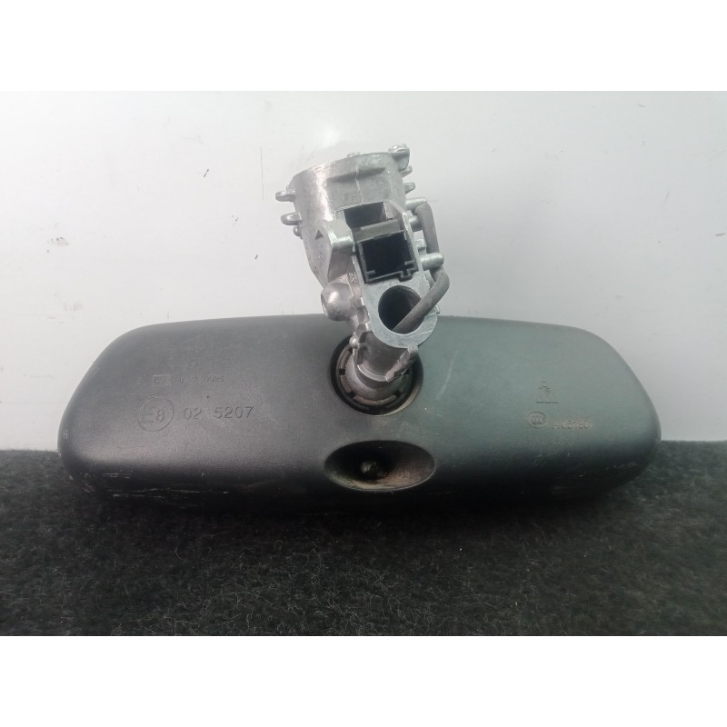 Recambio de espejo interior para peugeot 208 1.2 12v vti referencia OEM IAM 96864409XT  